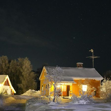 Villa House Next Door The Arctic Circle Överkalix Esterno foto